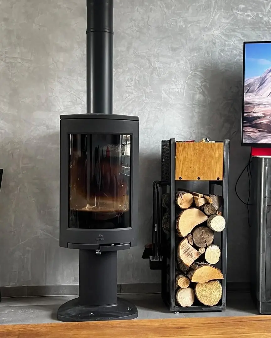 Rangement buche pour poele à bois à Marseille