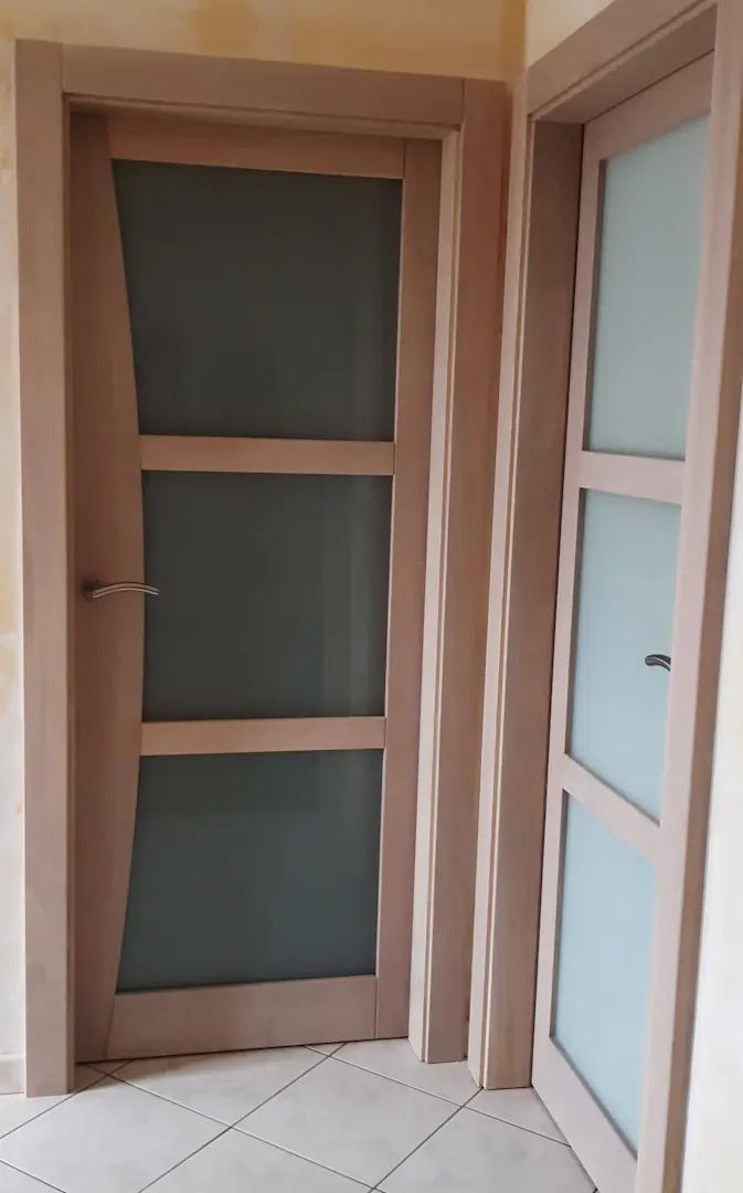 Porte intérieur bi colori bois à Marseille 